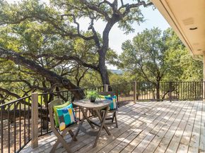 25201 & 25203 Lakeview DR, Spicewood TX 78669