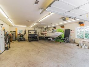 25201 & 25203 Lakeview DR, Spicewood TX 78669