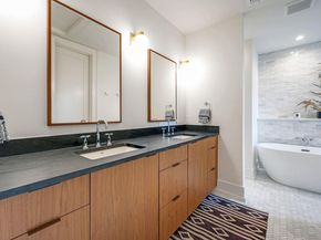 1211 Alegria RD, Austin TX 78757