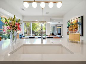 1211 Alegria RD, Austin TX 78757
