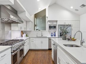 718 Bermuda ST, Lakeway TX 78734