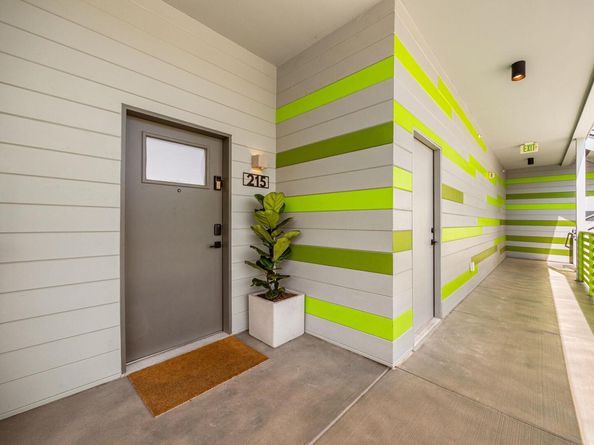 4004 Banister LN 215, Austin TX 78704