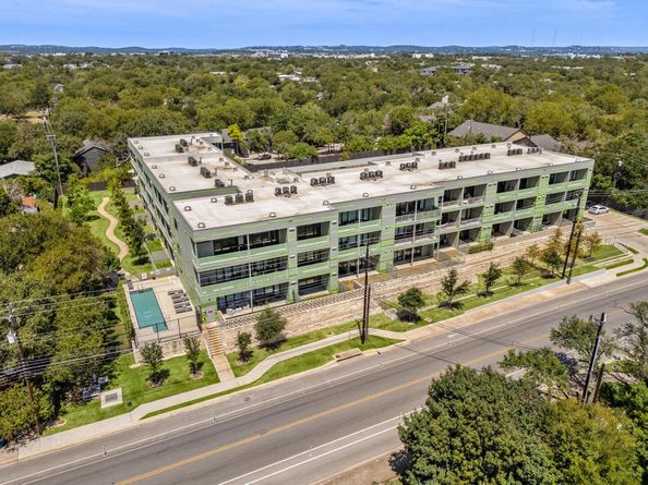 4004 Banister LN 215, Austin TX 78704