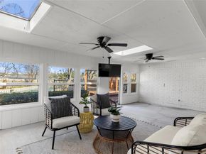 1704 Shelbourne DR, Austin TX 78752