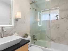 1704 Shelbourne DR, Austin TX 78752