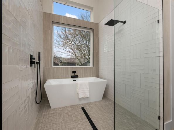 1004 Karen Ave, Austin TX 78757