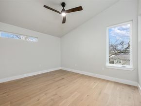 1004 Karen Ave, Austin TX 78757