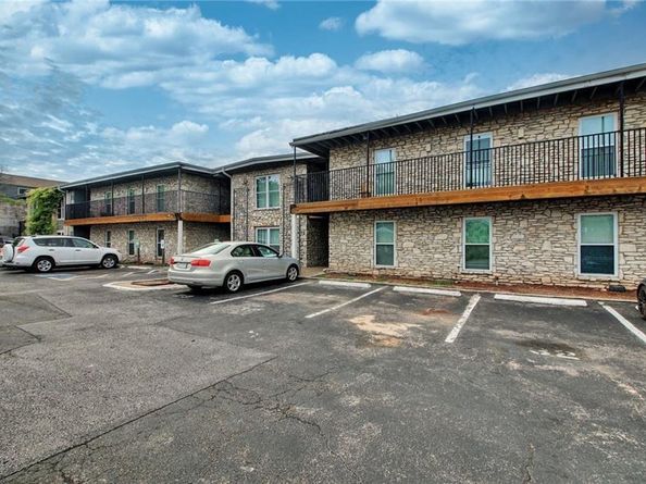 2401 Manor RD 228, Austin TX 78722