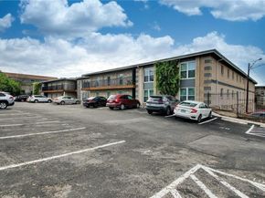 2401 Manor RD 228, Austin TX 78722