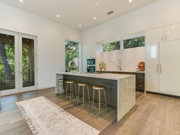 1107 W 31st ST, Austin TX 78705