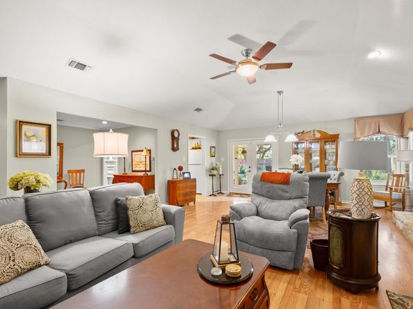 601 Friendswood DR, Georgetown TX 78628