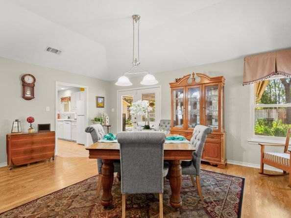 601 Friendswood DR, Georgetown TX 78628