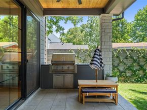 2107 Peach Tree ST, Austin TX 78704