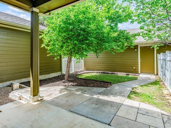 608 Lookout Tree LN, Round Rock TX 78664