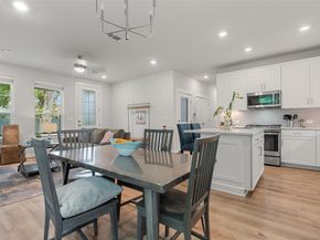 1125 Tillery ST 1A, Austin TX 78702