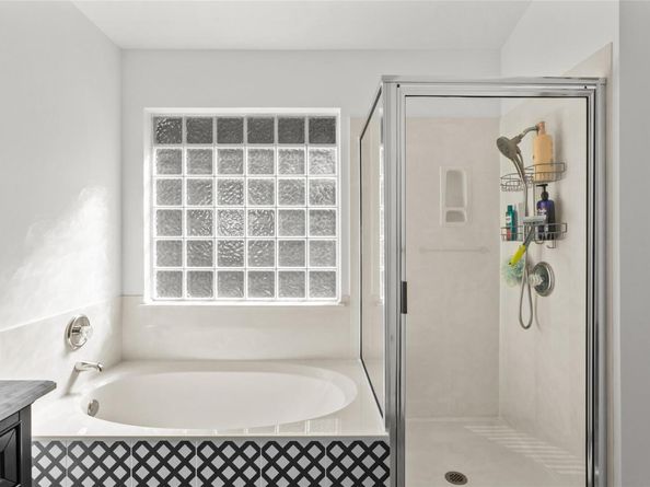 4517 Corran Ferry LOOP, Austin TX 78749