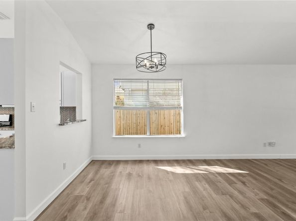 4517 Corran Ferry LOOP, Austin TX 78749