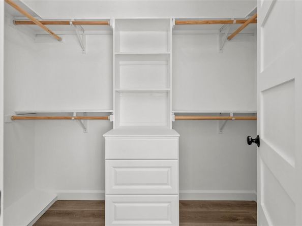 4517 Corran Ferry LOOP, Austin TX 78749