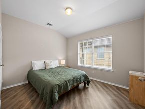 1310 W Parmer LN 9B, Austin TX 78727