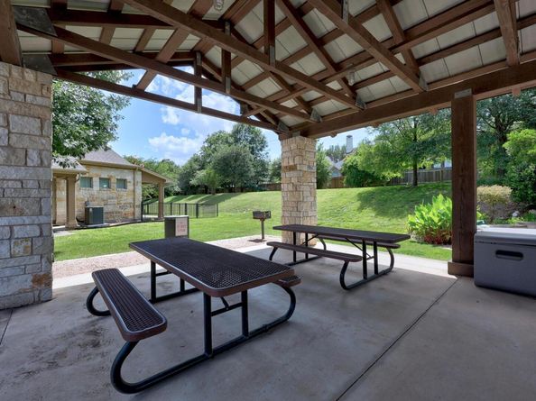 1310 W Parmer LN 9B, Austin TX 78727