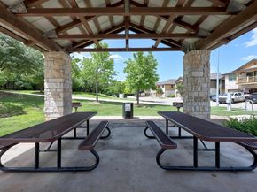 1310 W Parmer LN 9B, Austin TX 78727