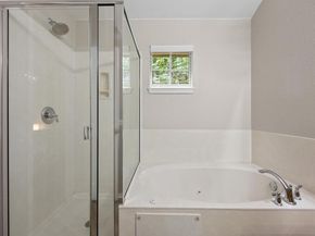 1310 W Parmer LN 9B, Austin TX 78727