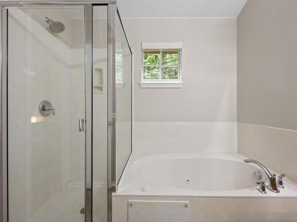 1310 W Parmer LN 9B, Austin TX 78727