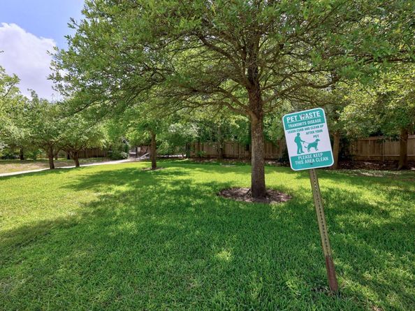 1310 W Parmer LN 9B, Austin TX 78727