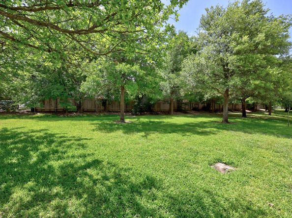 1310 W Parmer LN 9B, Austin TX 78727