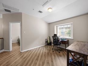 1310 W Parmer LN 9B, Austin TX 78727