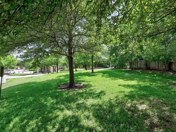 1310 W Parmer LN 9B, Austin TX 78727