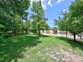 1310 W Parmer LN 9B, Austin TX 78727