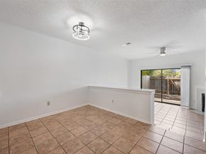 1411 N Gracy Farms LN N 100, Austin TX 78758