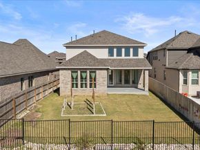 409 Dycus BND, Liberty Hill TX 78642