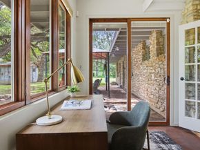 2003 Rabb RD, Austin TX 78704
