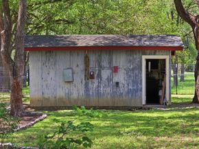 2003 Rabb RD, Austin TX 78704