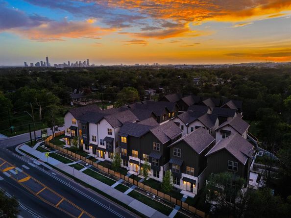3500 Pecan Springs Rd. 16, Austin TX 78723