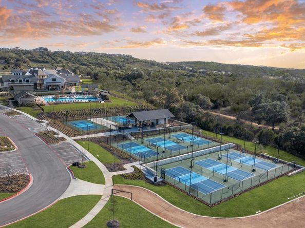 613 Hallwood DR, Liberty Hill TX 78642