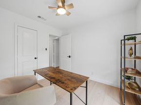 6804 Meadow RUN, Austin TX 78745