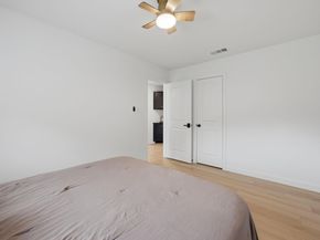6804 Meadow RUN, Austin TX 78745
