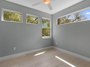 2200 La Casa DR, Austin TX 78704