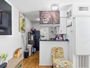 2801 Hemphill PARK A201, Austin TX 78705
