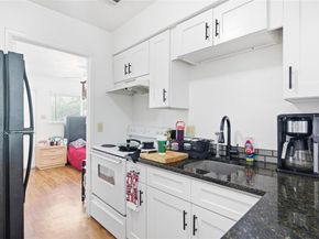2801 Hemphill PARK A201, Austin TX 78705