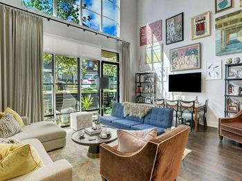 4709 Unity CIR