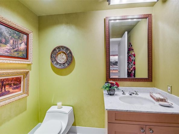 901 W 9th ST 703, Austin TX 78703
