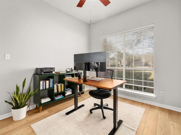 11009 Savannah CT, Austin TX 78739