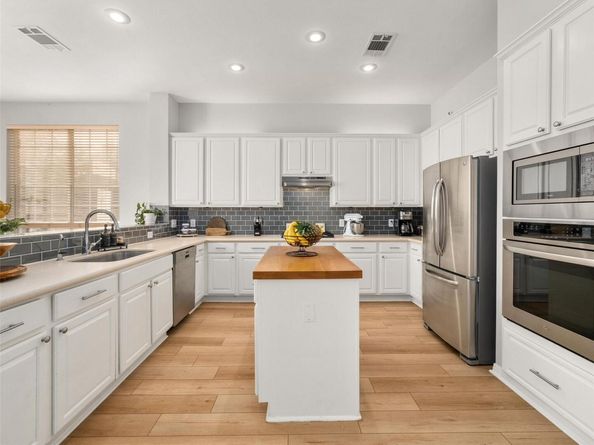 11009 Savannah CT, Austin TX 78739