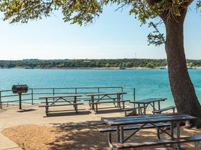 1904 Lakeway BLVD, Lakeway TX 78734