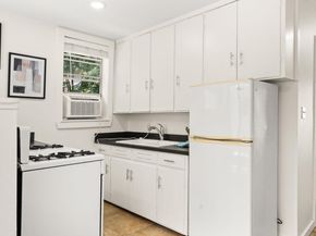 2004 Bremen ST, Austin TX 78703