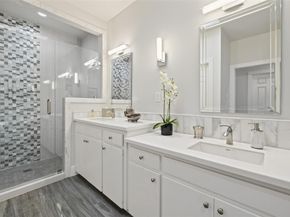1615 Spyglass DR 4, Austin TX 78746